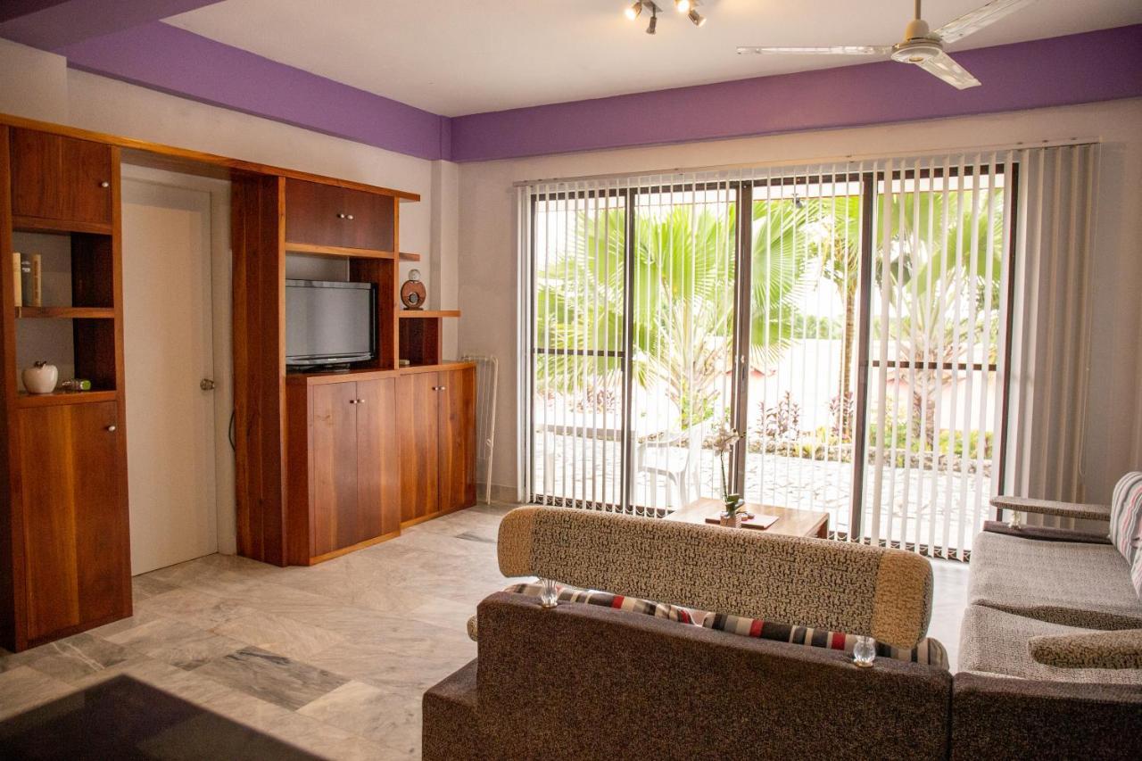 Seaview Hills Luxury Apartments & Rooms 다우이스 외부 사진