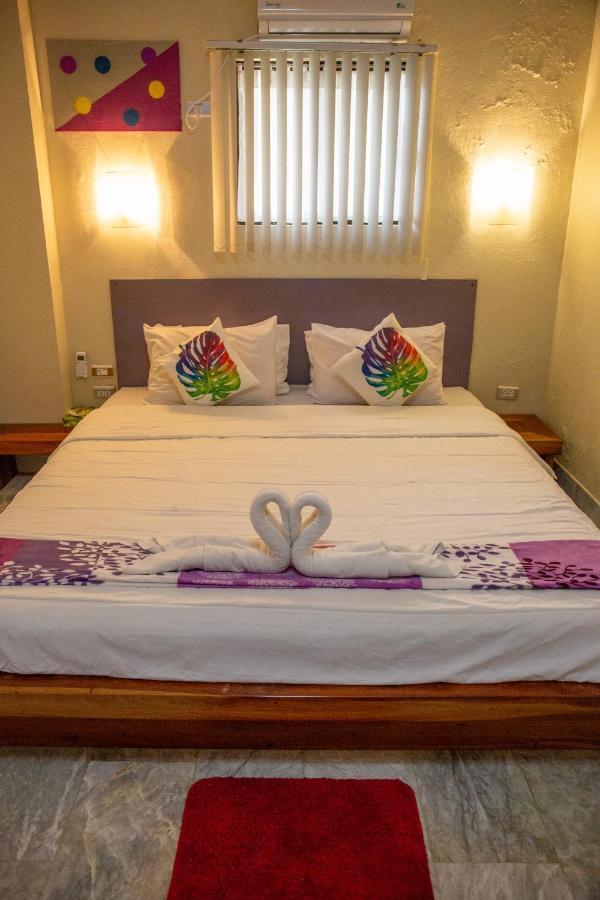Seaview Hills Luxury Apartments & Rooms 다우이스 외부 사진