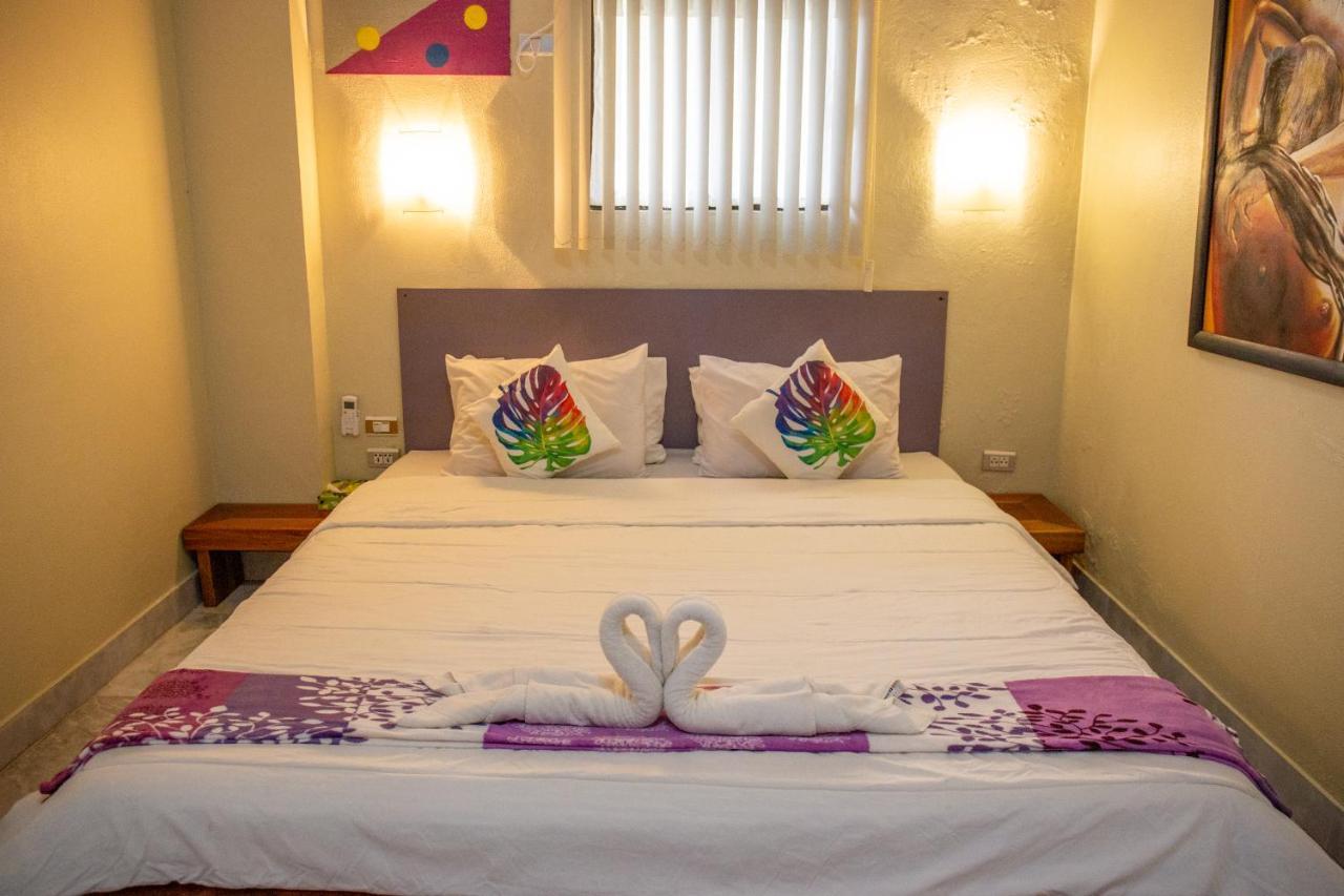 Seaview Hills Luxury Apartments & Rooms 다우이스 외부 사진